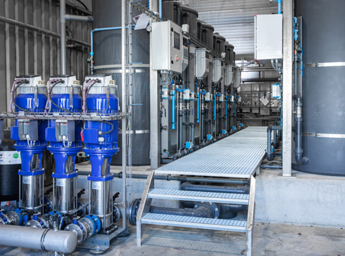 Maasoever waterzuiveringsinstallatie door Remon waterbehandeling